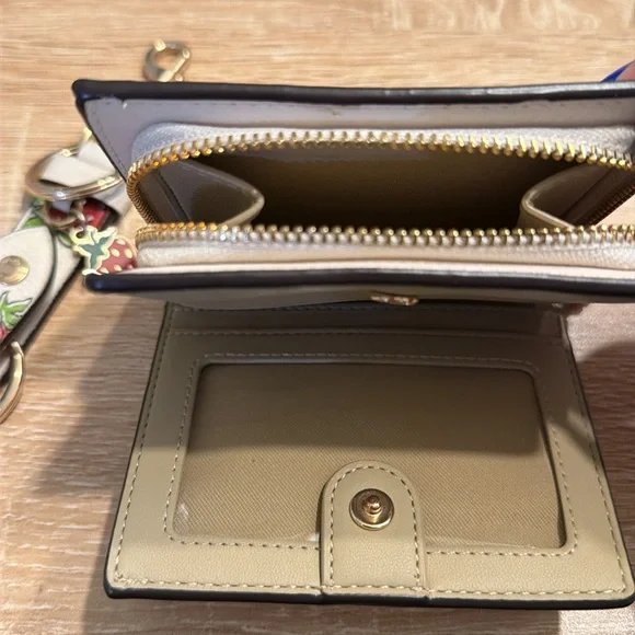 Coach White Wallet with Strawberry Print - Picture 5 of 10